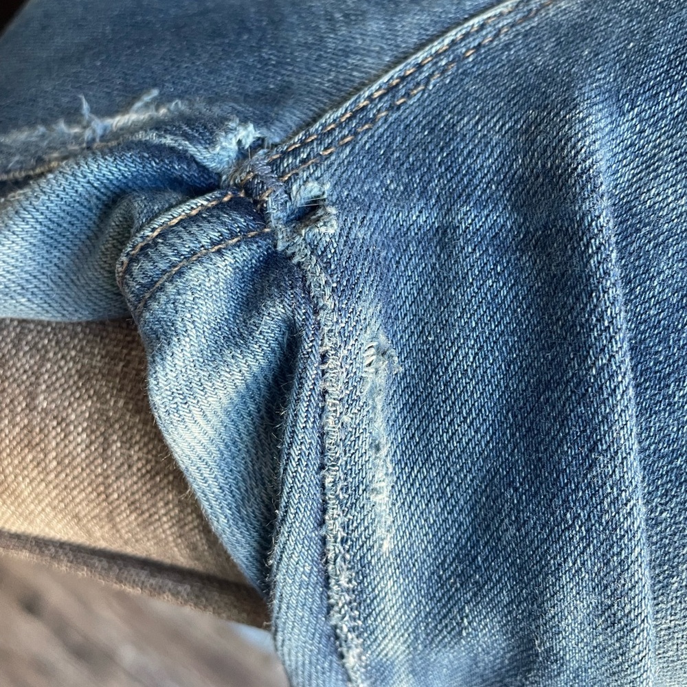 Mother High Waist Looker/needs to be fixed! - Picture 3 of 6